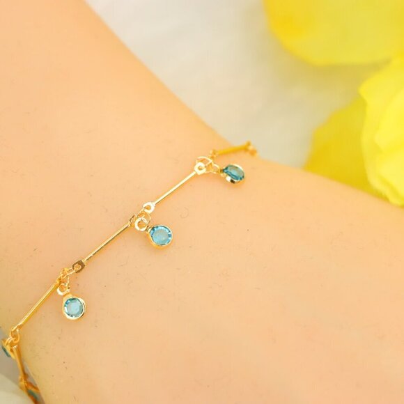 Minimalist Bracelet, Sleek & Modern Design, Women’s Fashion, YC110500-B - Picture 8 of 10